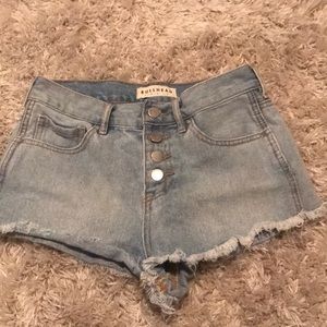 Bullhead Pacsun high waisted shorts!